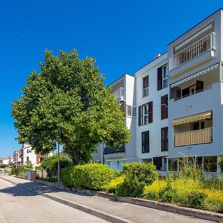 קוסטרנה Apartment Kvarner View מראה חיצוני תמונה