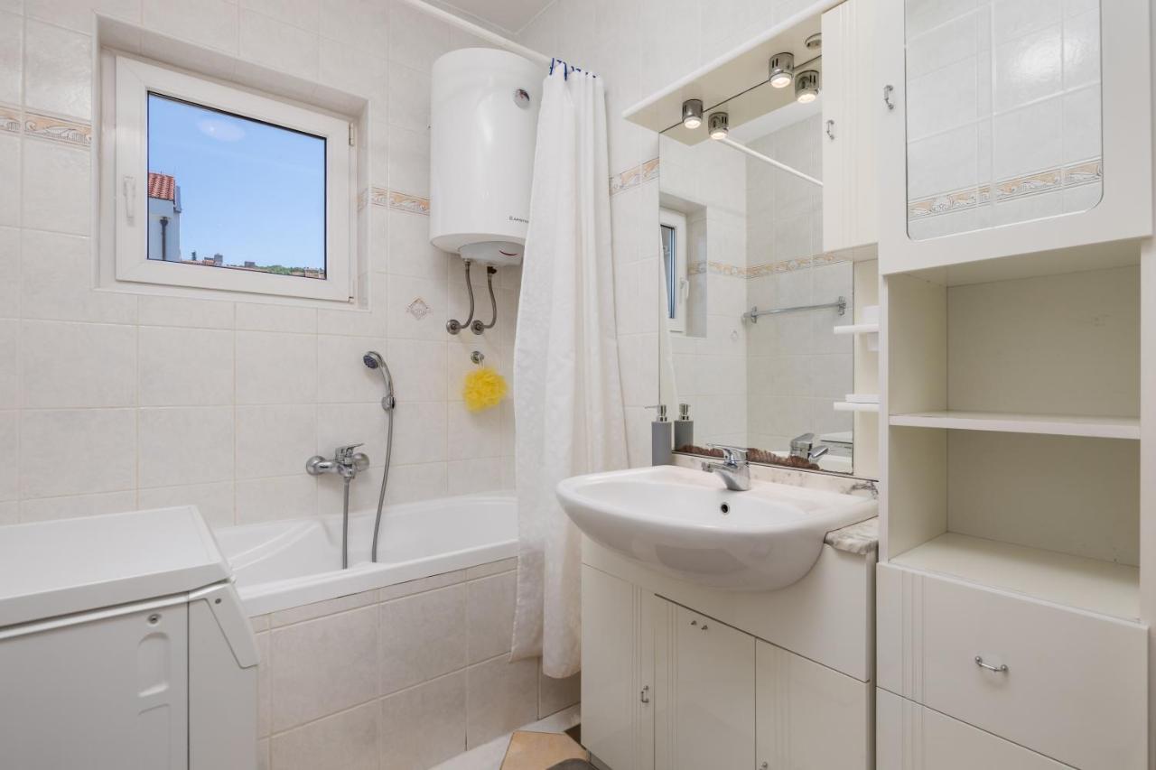 קוסטרנה Apartment Kvarner View מראה חיצוני תמונה